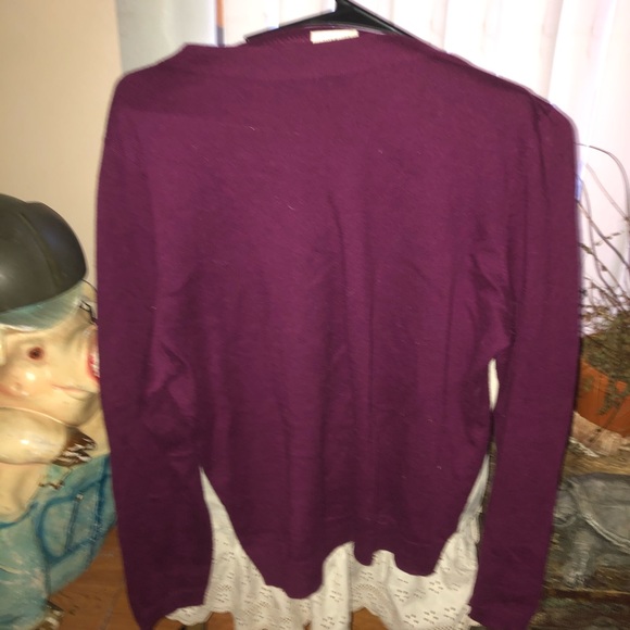 Clothes - Picture 6 of 8